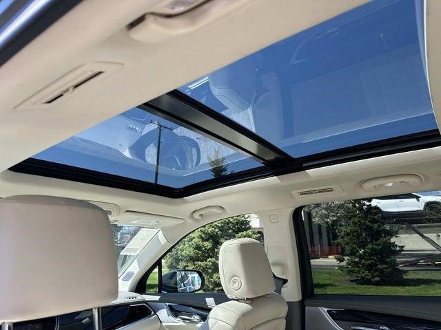 Certified 2024 Cadillac XT6 Premium Luxury AWD/4WD image 13