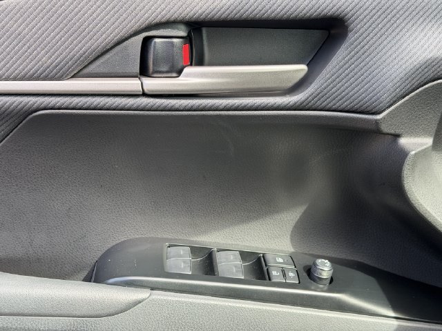 New 2026 Toyota Camry SE w/ Convenience Package FWD image 21