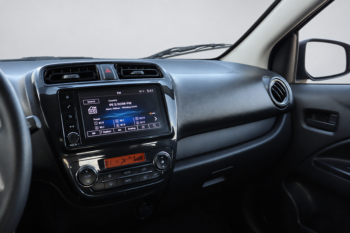 Used 2024 Mitsubishi Mirage ES FWD image 30