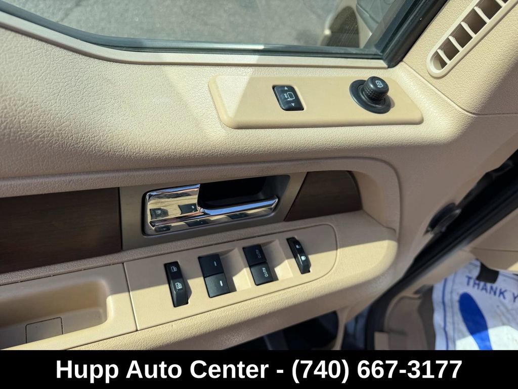 Used 2014 Ford F150 King Ranch w/ King Ranch Chrome Package AWD/4WD image 15