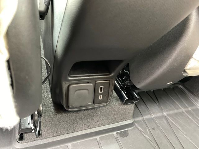 Certified 2024 Buick Encore GX Avenir w/ Avenir Technology Package FWD image 19