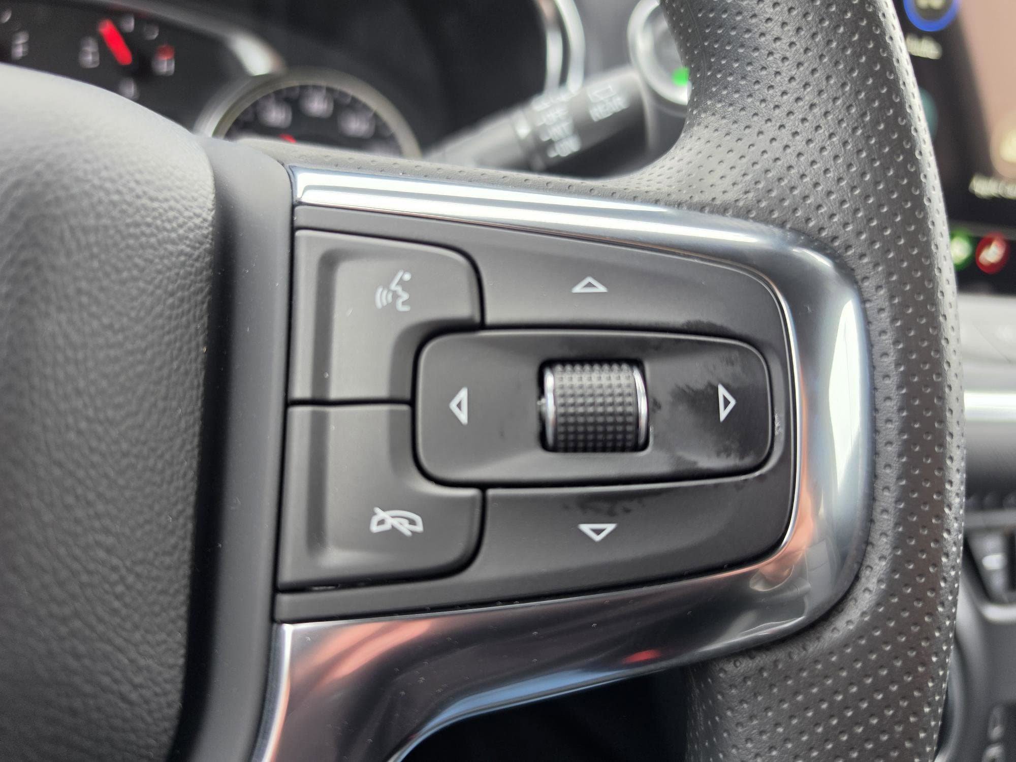 Used 2026 Chevrolet Blazer LT AWD/4WD image 38