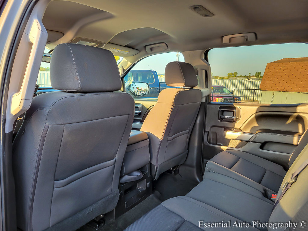 Used 2017 Chevrolet Silverado 1500 LT w/ All Star Edition image 13