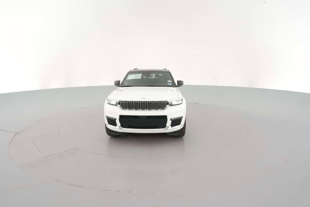 New 2025 Jeep Grand Cherokee L Summit image 2