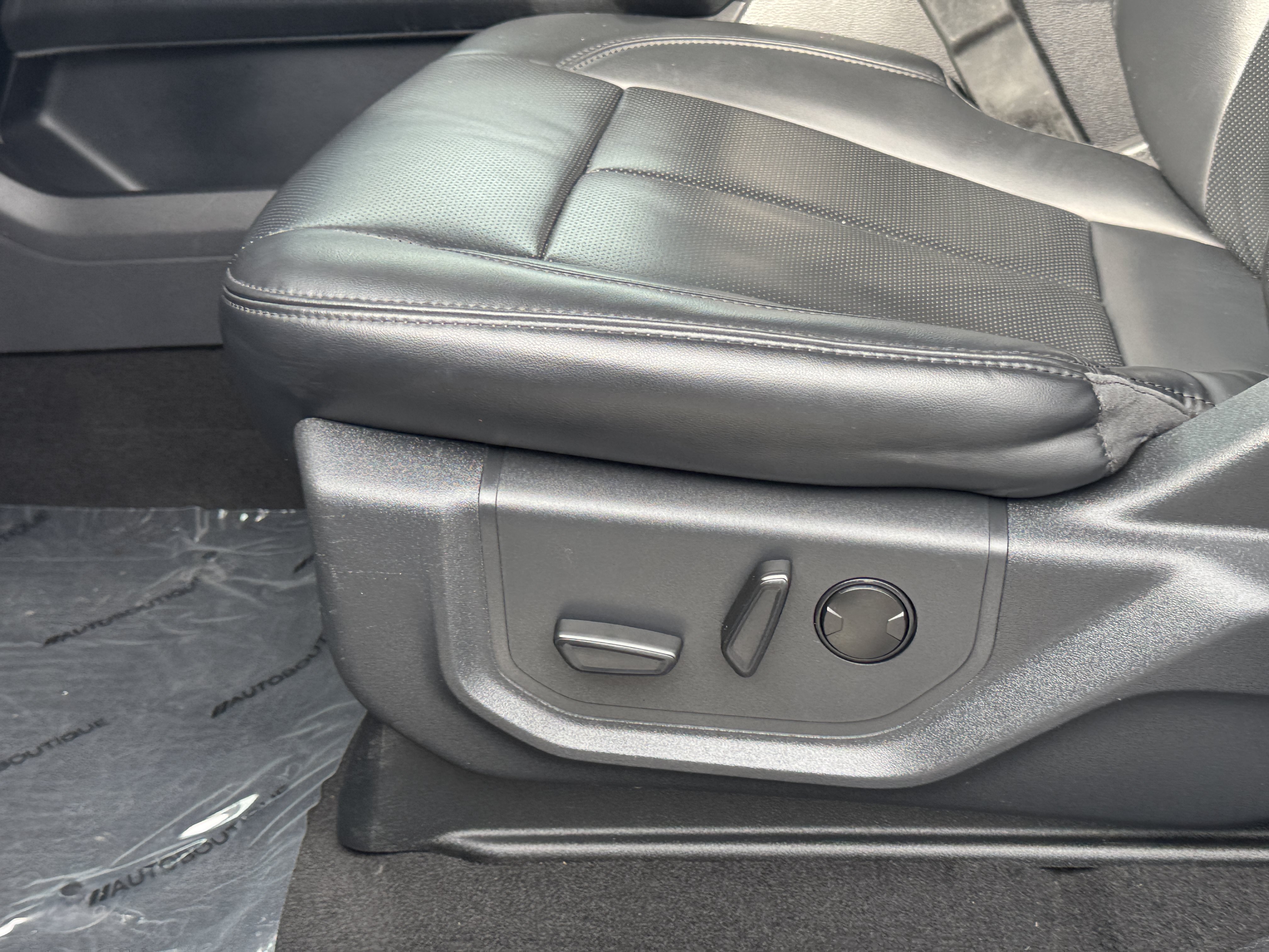 Used 2024 Ford Expedition Max XLT RWD image 34