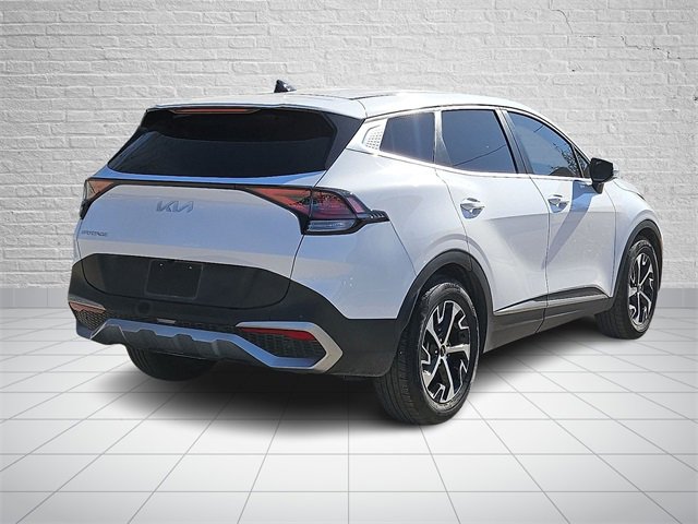 Used 2023 Kia Sportage EX image 4