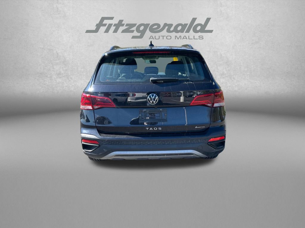 Used 2022 Volkswagen Taos S image 4