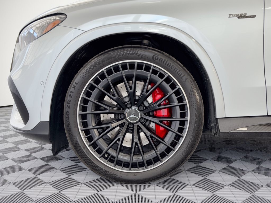 Used 2025 Mercedes-Benz GLC 43 AMG 4MATIC image 13