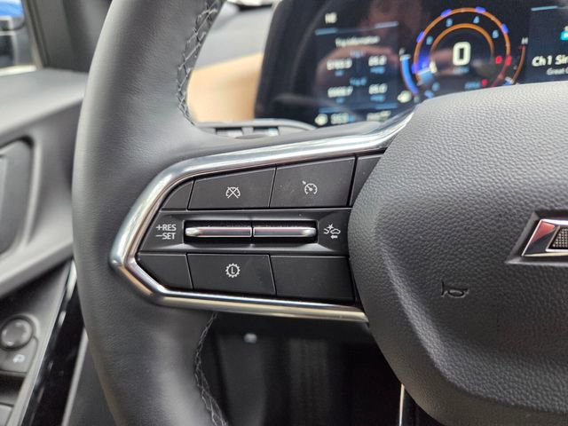 New 2026 Chevrolet Equinox ACTIV w/ LPO, Floor Liner Package image 30