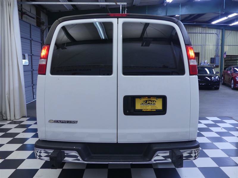 Used 2023 Chevrolet Express 2500 w/ Driver Convenience Package RWD image 7