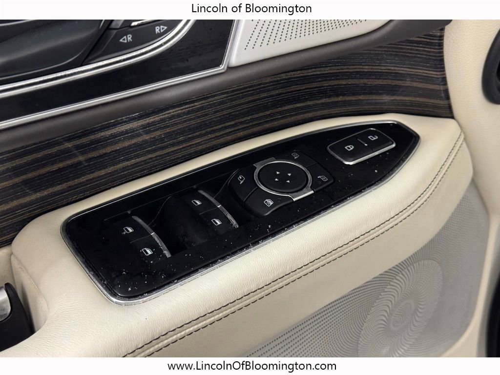 Certified 2022 Lincoln Navigator Black Label image 20