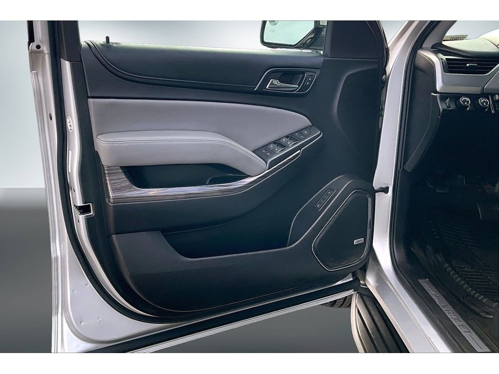 Used 2017 Chevrolet Suburban LT w/ Max Trailering Package image 17