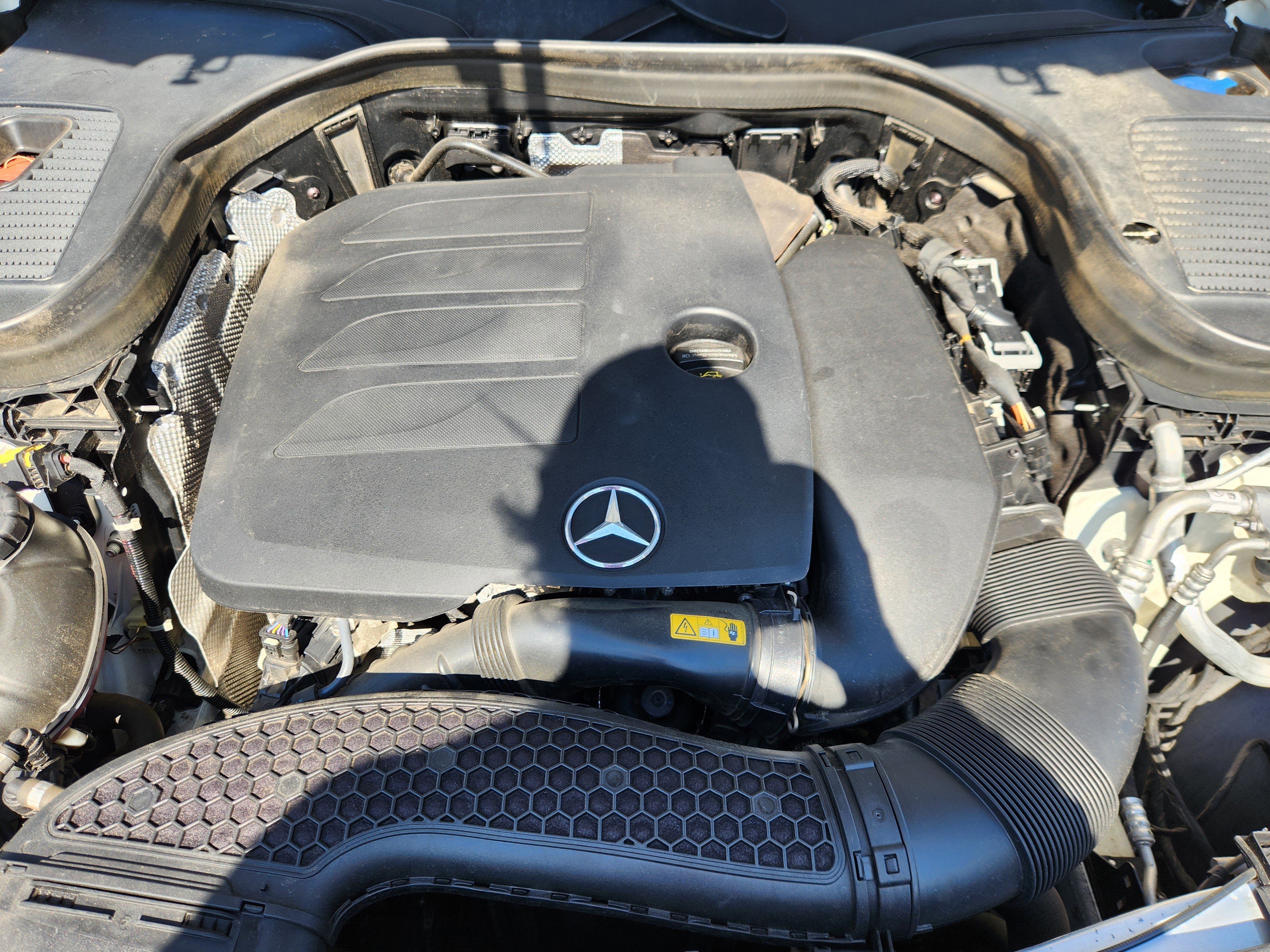 Used 2021 Mercedes-Benz GLC 300 4MATIC image 18