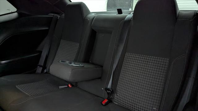 Used 2018 Dodge Challenger R/T image 16