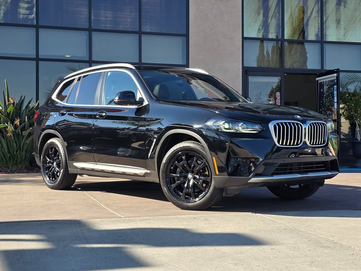 Used 2022 BMW X3 sDrive30i w/ Convenience Package RWD image 3