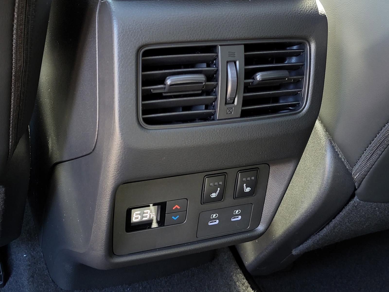 New 2026 Nissan Rogue Platinum image 19