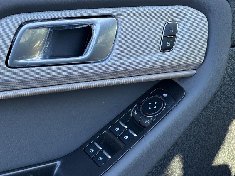 New 2026 Ford Explorer Active image 12