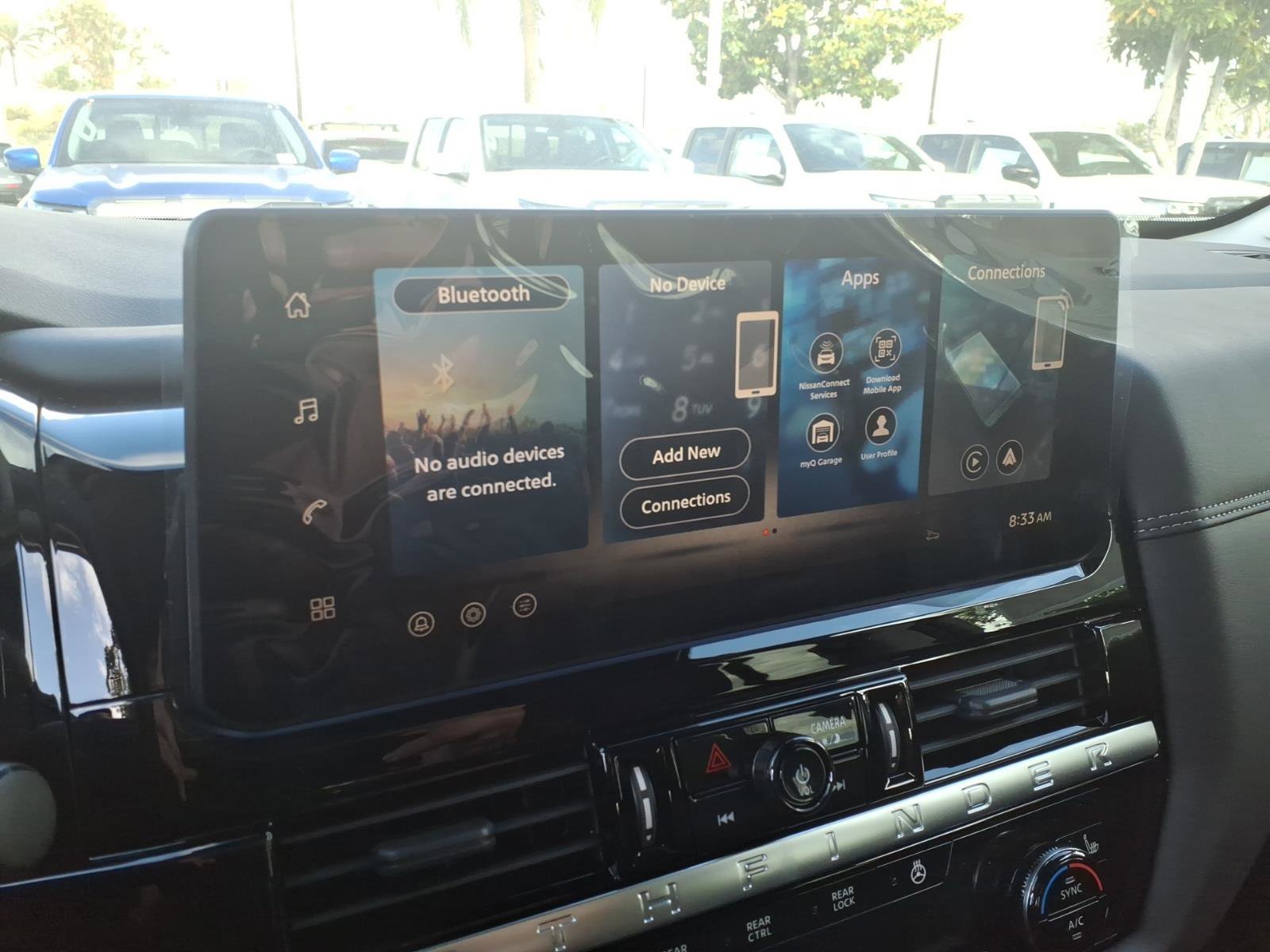 New 2026 Nissan Pathfinder Platinum FWD image 15