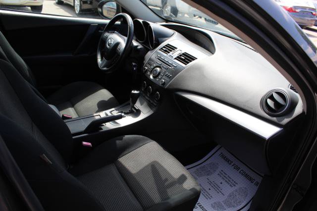 Used 2013 MAZDA MAZDA3 i Touring FWD image 21
