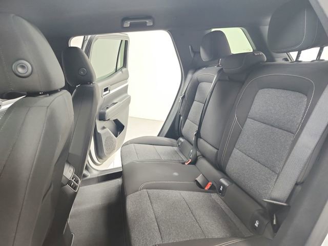 New 2026 GMC Terrain Elevation w/ Technology Package II FWD image 32
