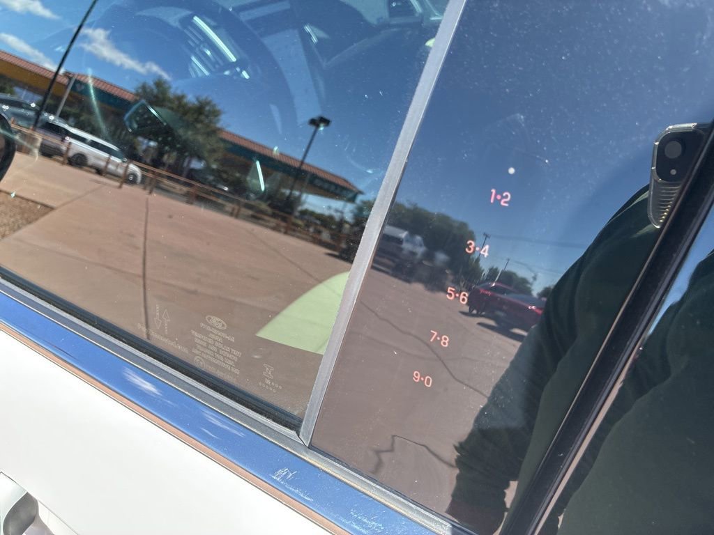 Used 2022 Ford Edge SEL w/ Convenience Package image 21