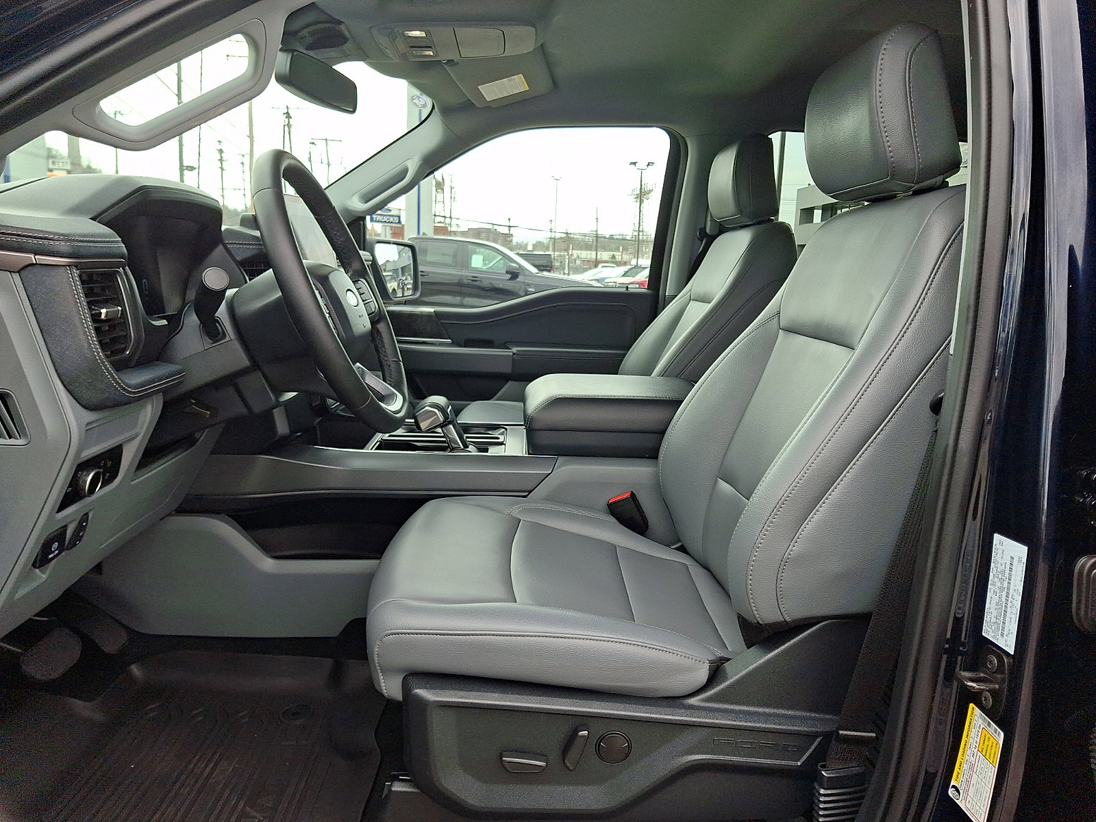 Used 2025 Ford F150 Lightning Flash image 15