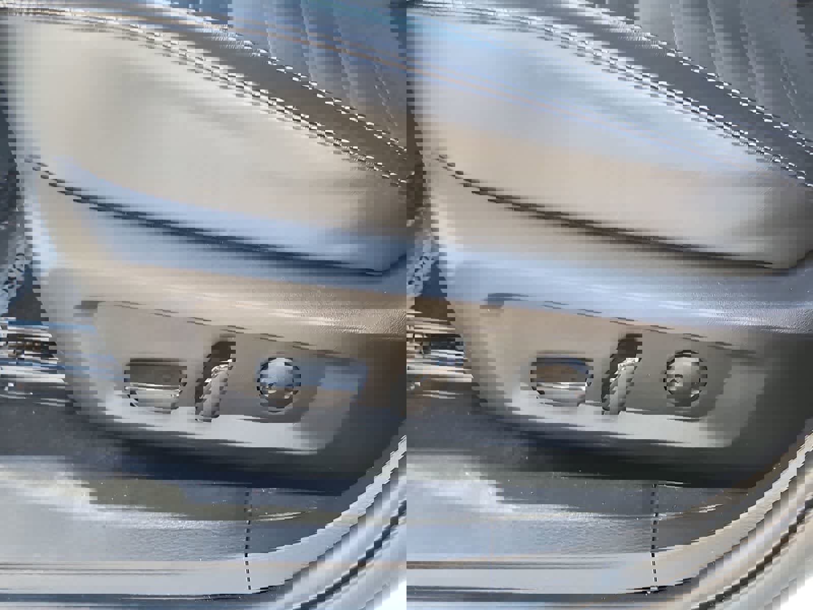 Used 2023 Mitsubishi Outlander SE image 19