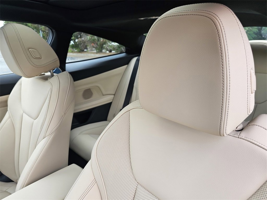 Used 2026 BMW 430i Coupe w/ Convenience Package image 17