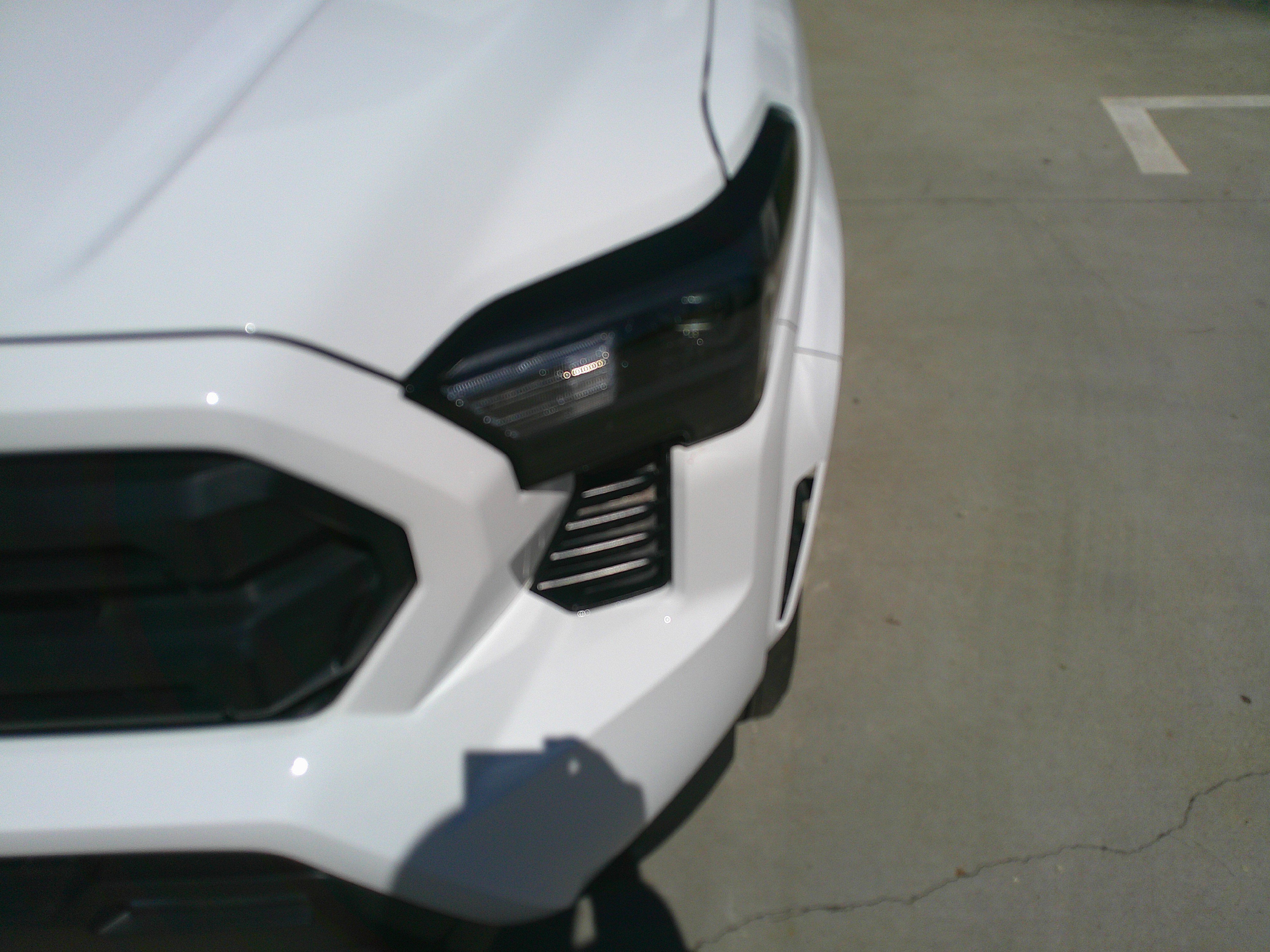 Used 2025 Toyota Tacoma SR5 image 7