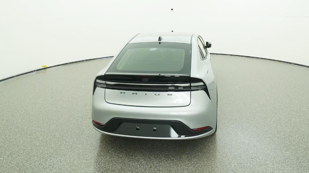 New 2026 Toyota Prius Plug-In Hybrid FWD image 7