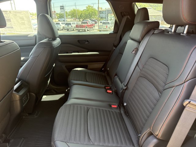 New 2026 Nissan Pathfinder Rock Creek AWD/4WD image 6