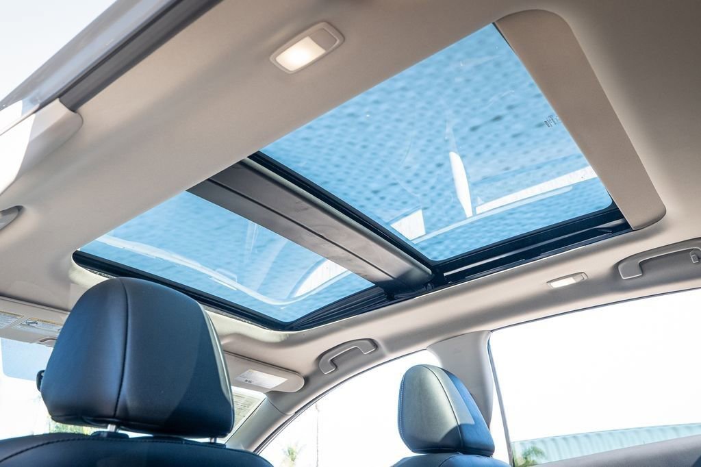 Used 2024 Nissan Murano Platinum w/ Cargo Package image 33