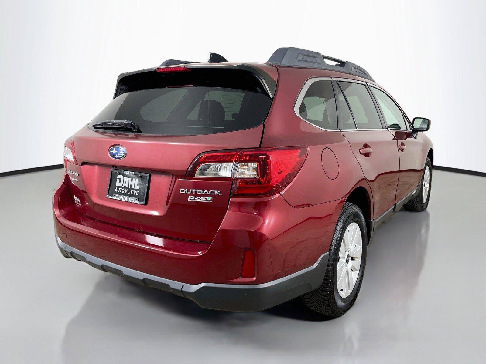 Used 2016 Subaru Outback 2.5i Premium AWD/4WD image 13