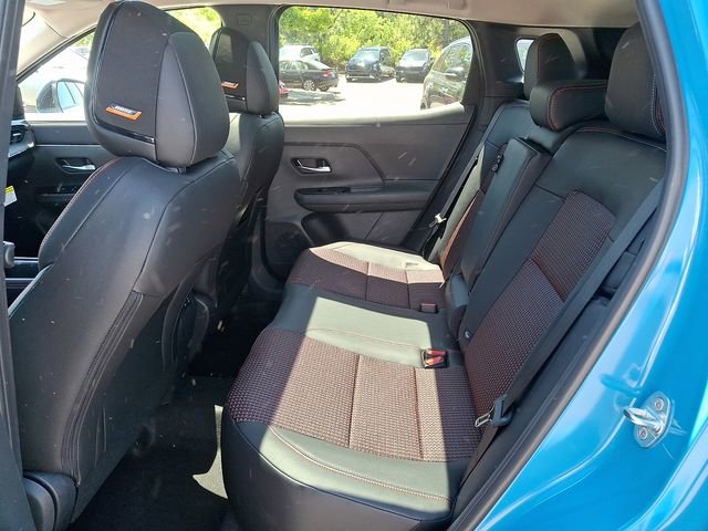 New 2026 Nissan Kicks SR w/ SR Premium Package FWD image 9