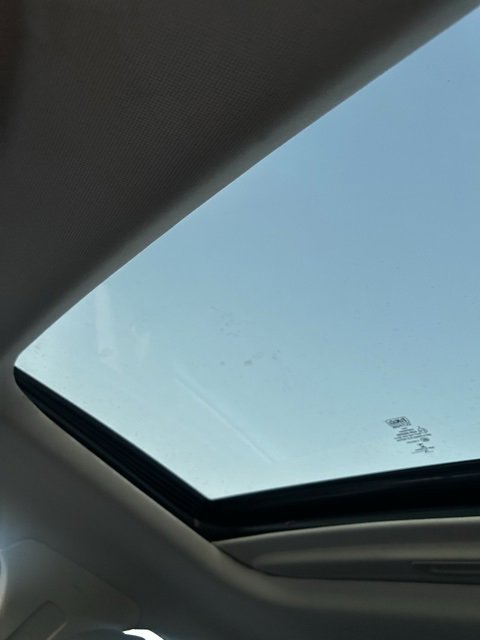 Used 2020 Ford Fusion SE image 12