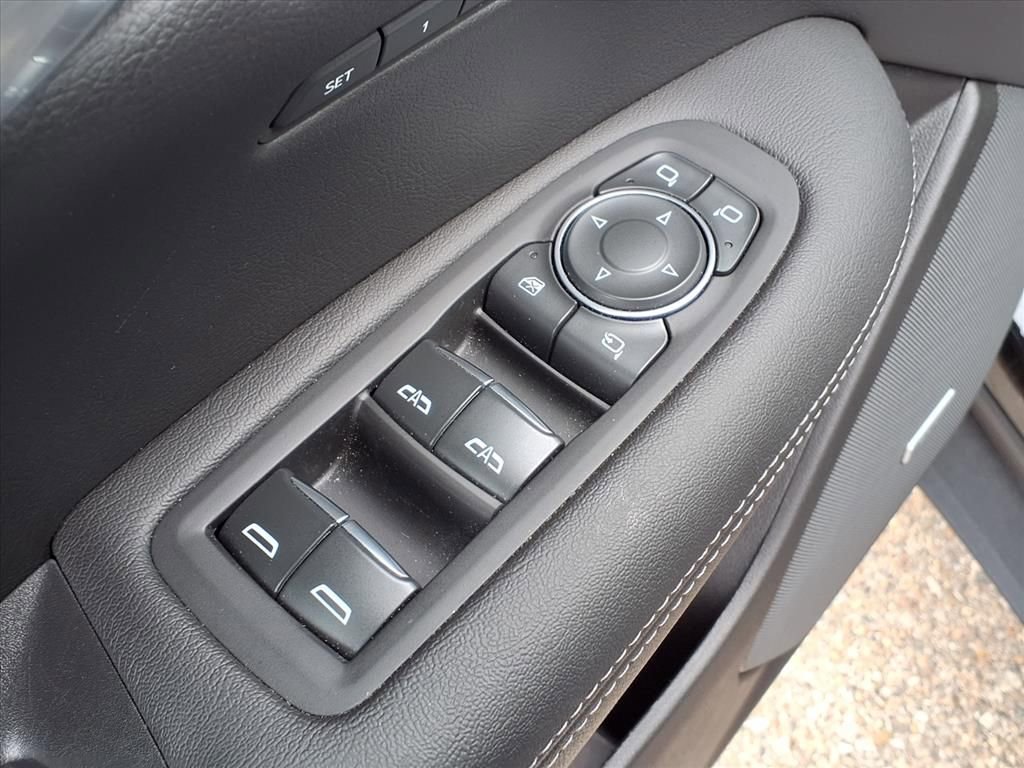 Used 2024 Cadillac XT5 Premium Luxury w/ LPO, Floor Liner Package image 15