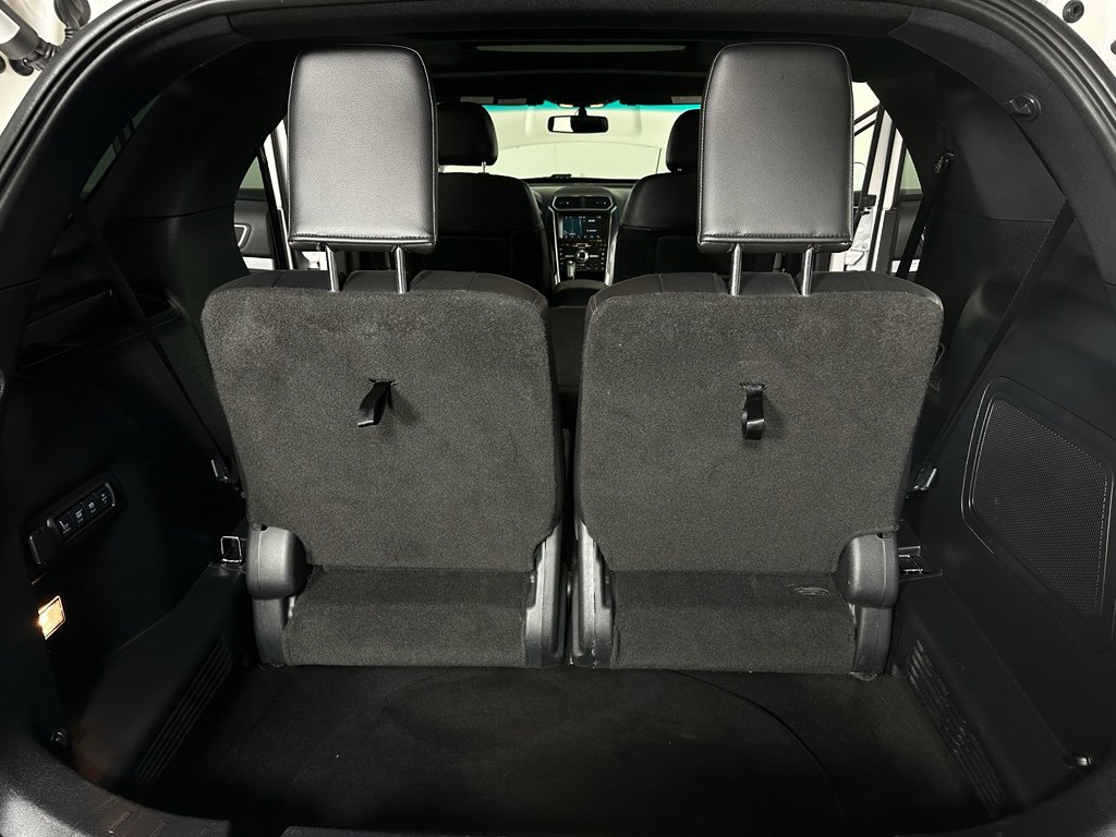 Used 2017 Ford Explorer Sport w/ Equipment Group 401A image 31