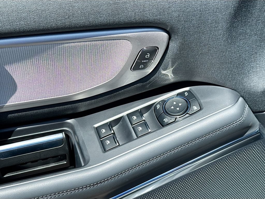 New 2026 Ford Expedition Active RWD image 18