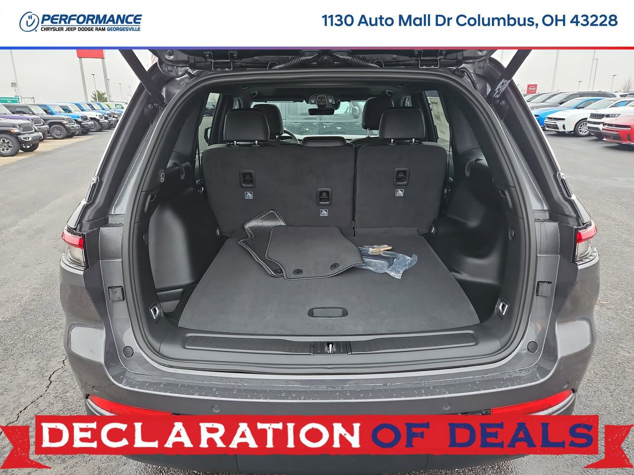 New 2026 Jeep Grand Cherokee Laredo image 11