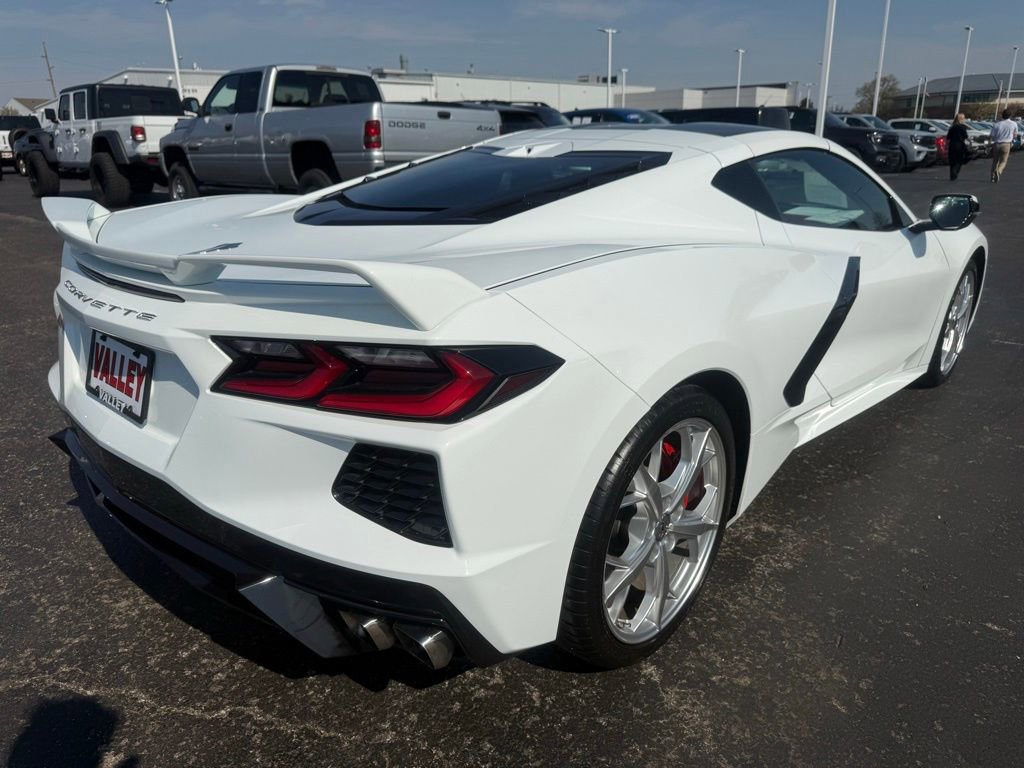 Used 2020 Chevrolet Corvette Stingray Premium Cpe w/ 3LT Preferred Equipment Group image 3