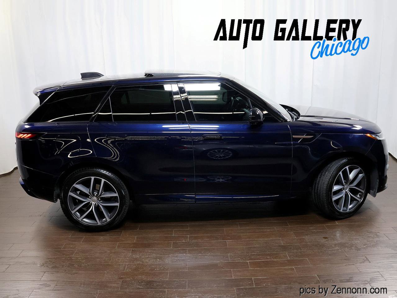 Used 2023 Land Rover Range Rover Sport SE Dynamic AWD/4WD image 11