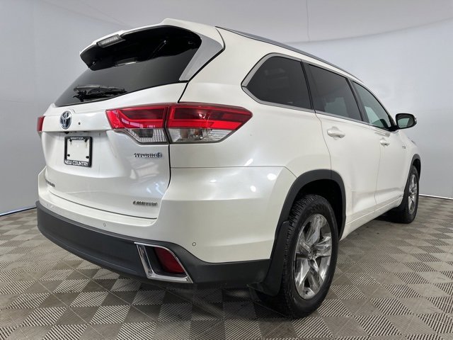 Used 2018 Toyota Highlander Limited Platinum image 7