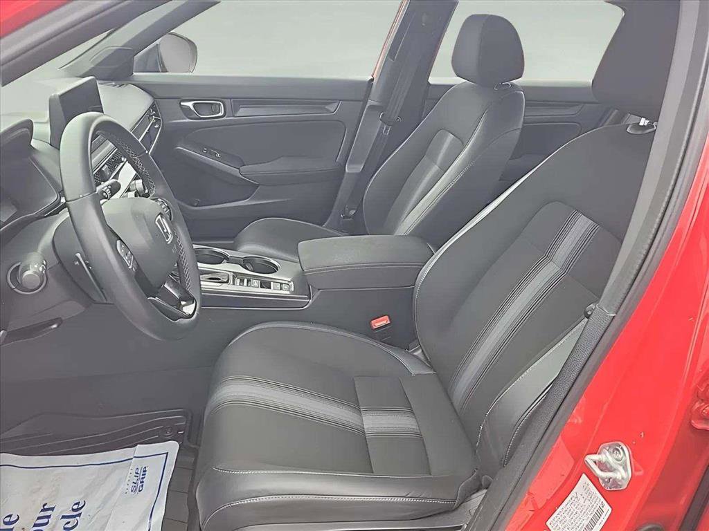 Used 2025 Honda Civic Sport image 13