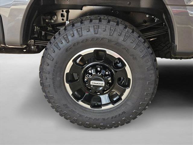 New 2026 Ford F250 Platinum w/ Tremor Off-Road Package AWD/4WD image 10