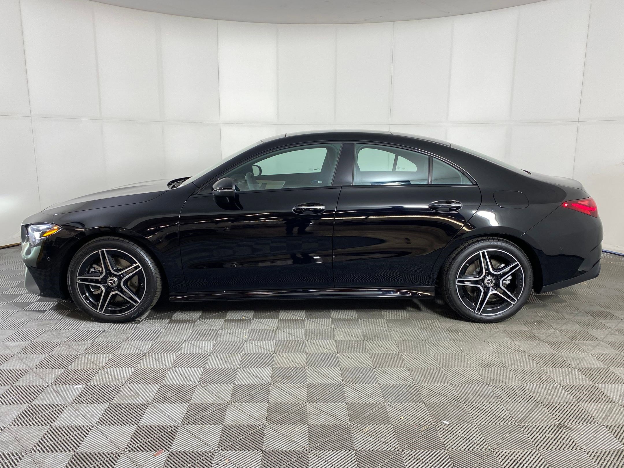 New 2026 Mercedes-Benz CLA 250 4MATIC video 2