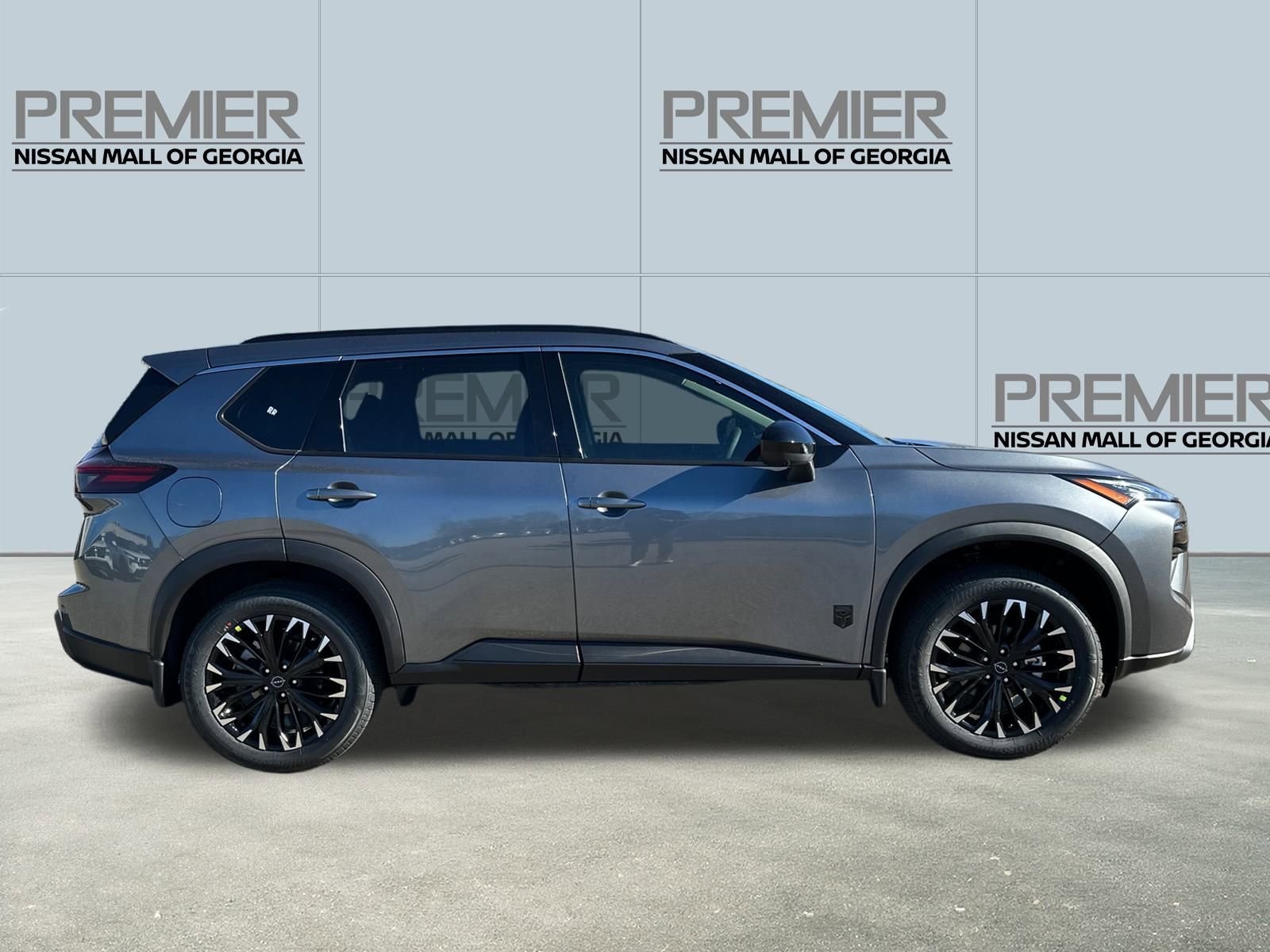 New 2026 Nissan Rogue SV image 4