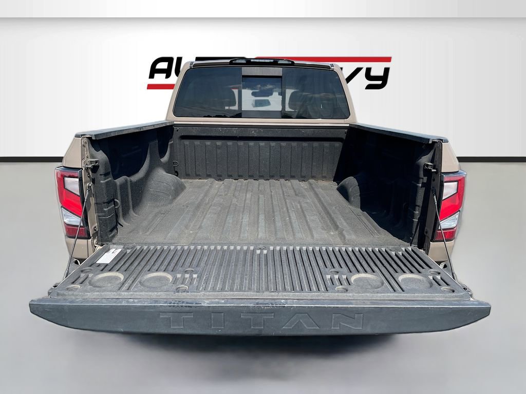 Used 2021 Nissan Titan PRO-4X w/ Off Road Protection Package AWD/4WD image 25