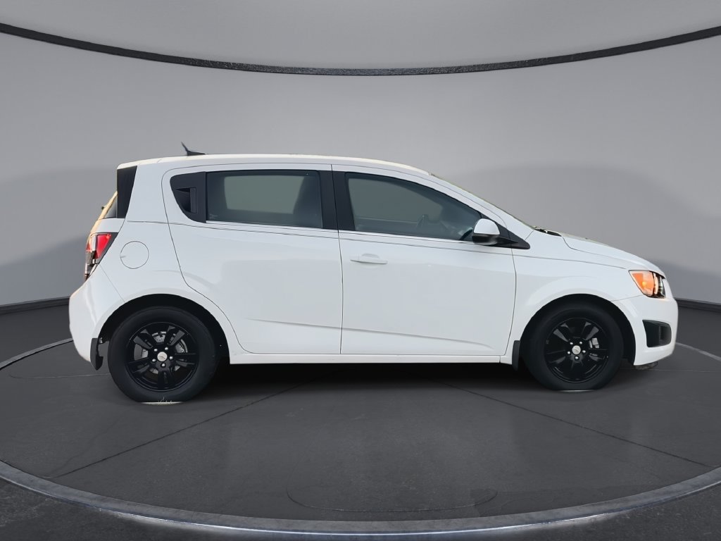 Used 2012 Chevrolet Sonic LT FWD image 9