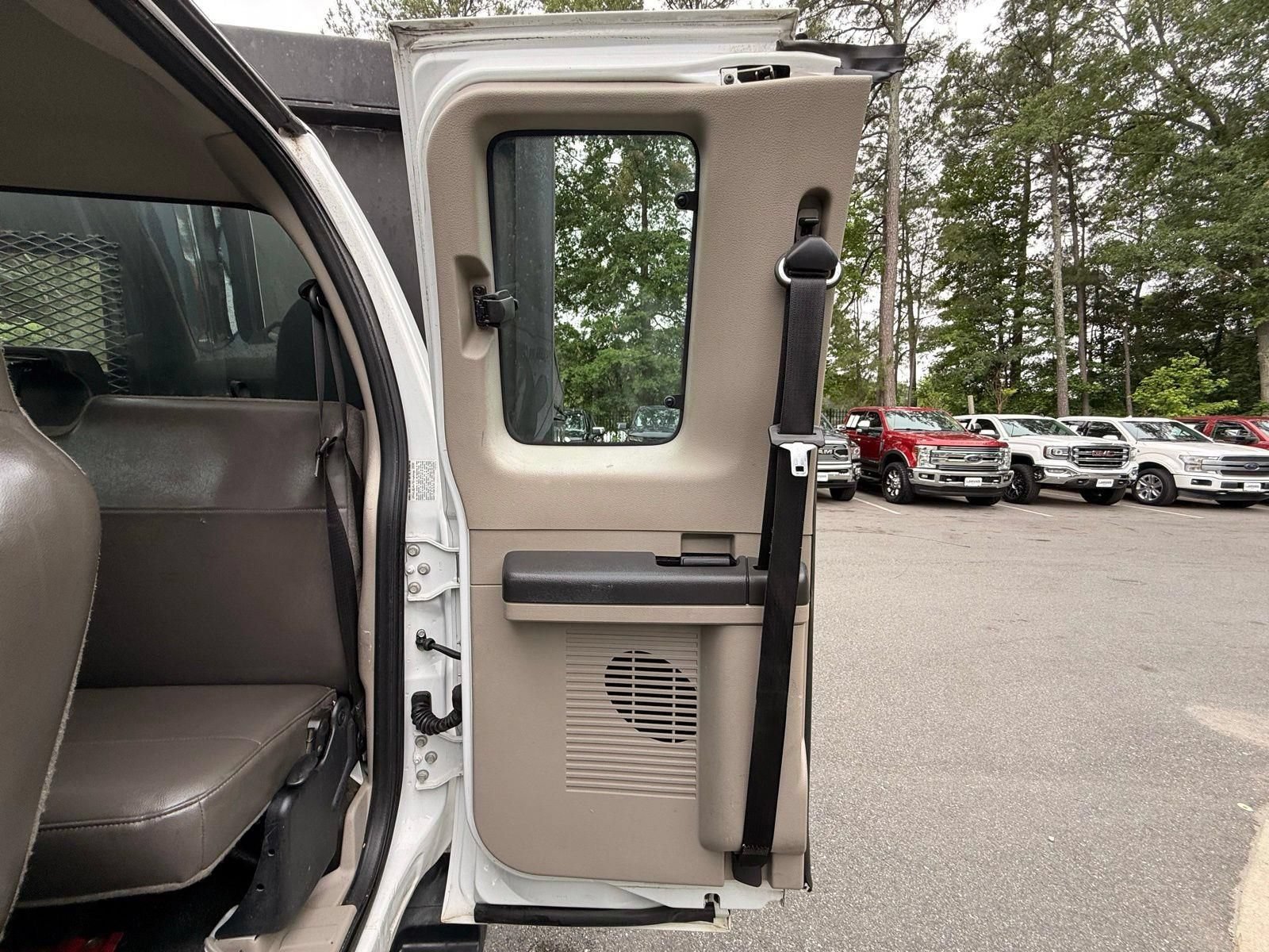Used 2009 Ford F350 XL AWD/4WD image 24