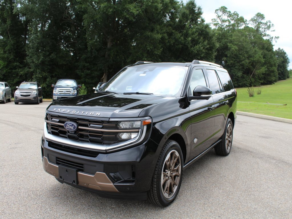 New 2025 Ford Expedition King Ranch image 2